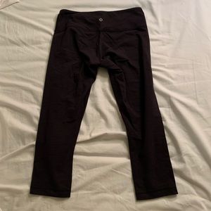 Lululemon cropped leggings, original fabric